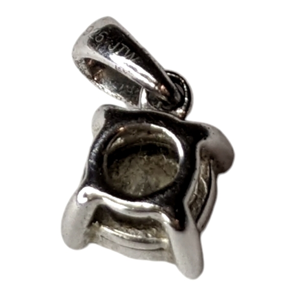 JTW Vintage 1/4 carat 4.8mm in diameter Real Diamond Pendant - Picture 2 of 3